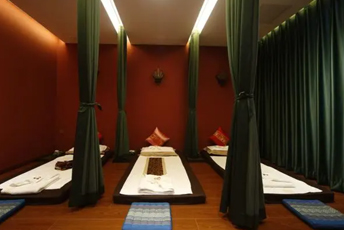 北京通州泰式按摩的被动瑜伽：当身体被折叠成诗